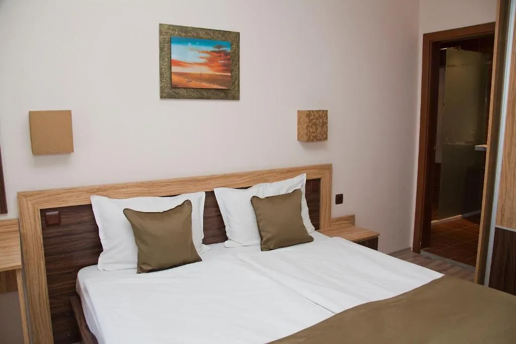 Hotel Gran Via Burgas City